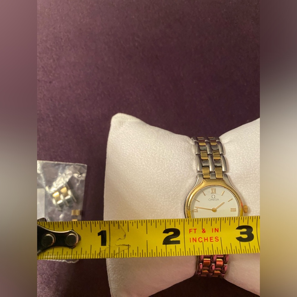 Omega Deville Women’s two tone stainless steel and 18k gold watch 1994 - Picture 15 of 16